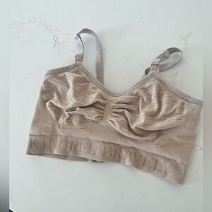 Kindred Bravely Beige Nursing pumping Bra size medium